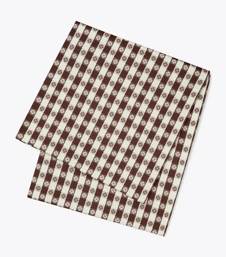 Gingham Tablecloth, 120" X 70"