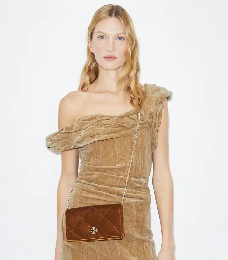 Kira Diamond Quilt Velvet Crossbody - Image 2