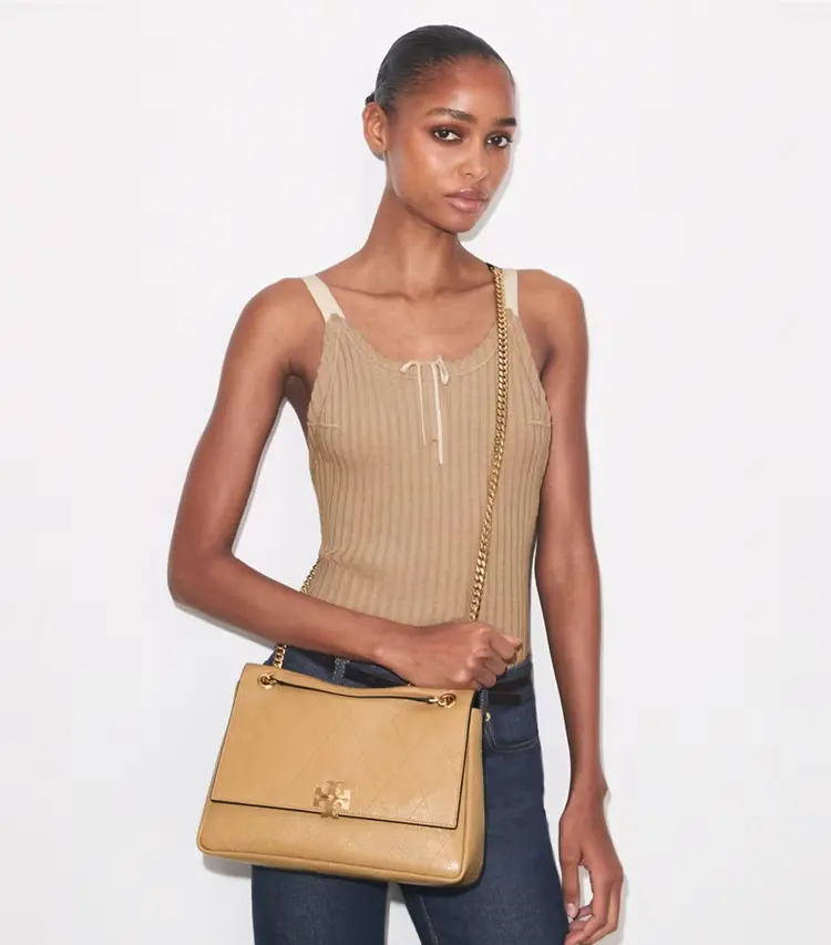 Charlie Quilted Shoulder Bag - Image 2