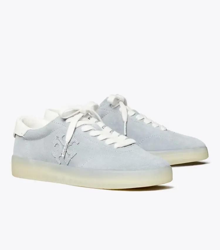 Phoenix Sneaker