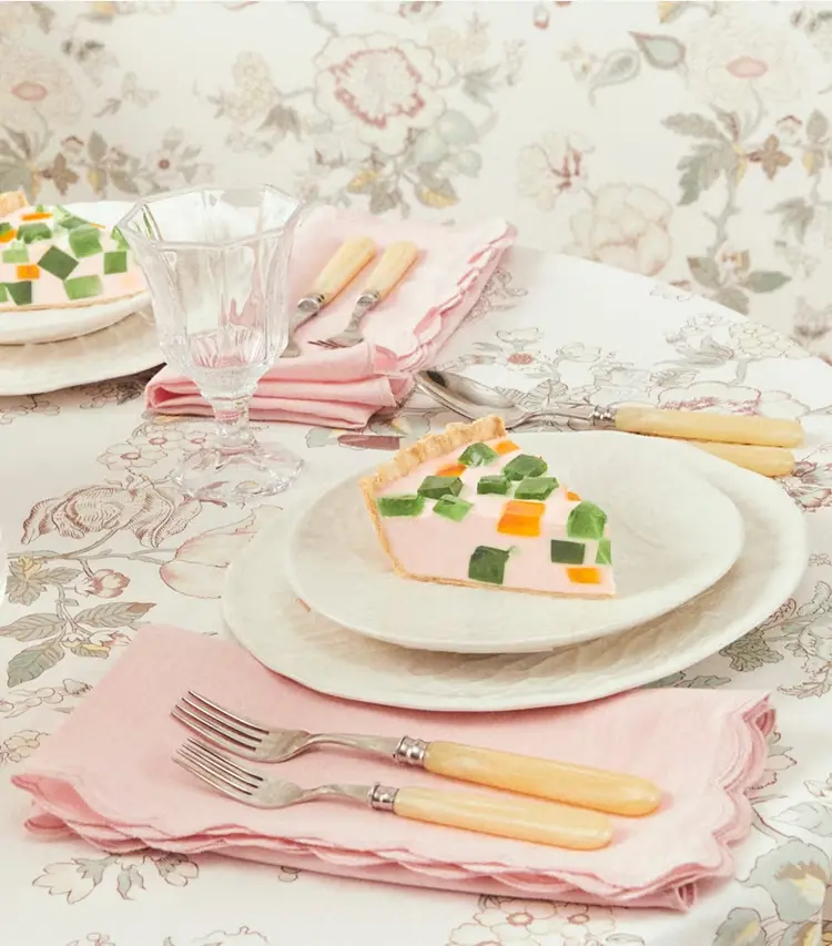 Scalloped Dinner Linen Napkin, Set Of 6 - Image 3