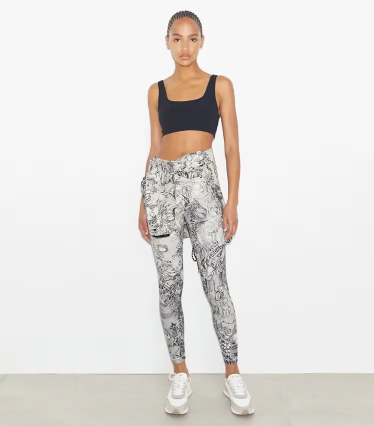 Weightless Printed 7/8 Legging - Image 2