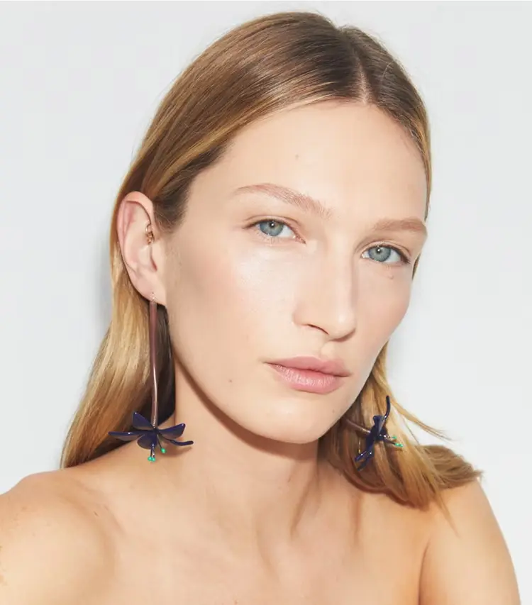 Curiosity Flower Earrings - Image 3