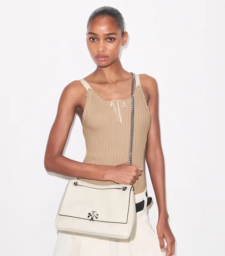 Charlie Quilted Shoulder Bag - Image 3