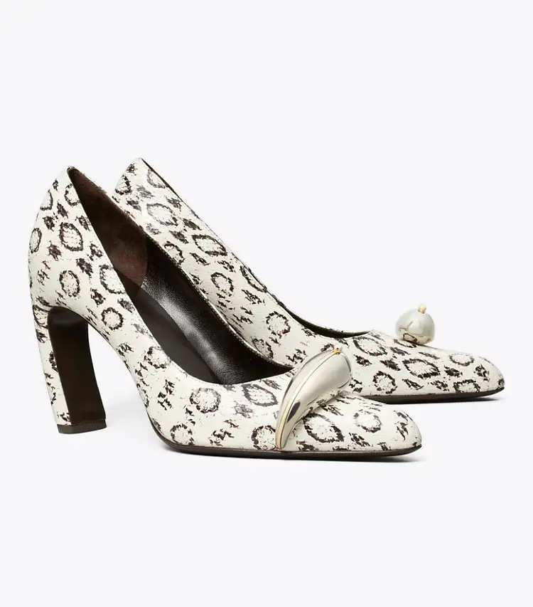 Pierced Pump