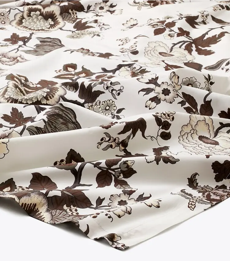 Happy Times Bouquet Square Tablecloth, 70" X 70" - Image 3